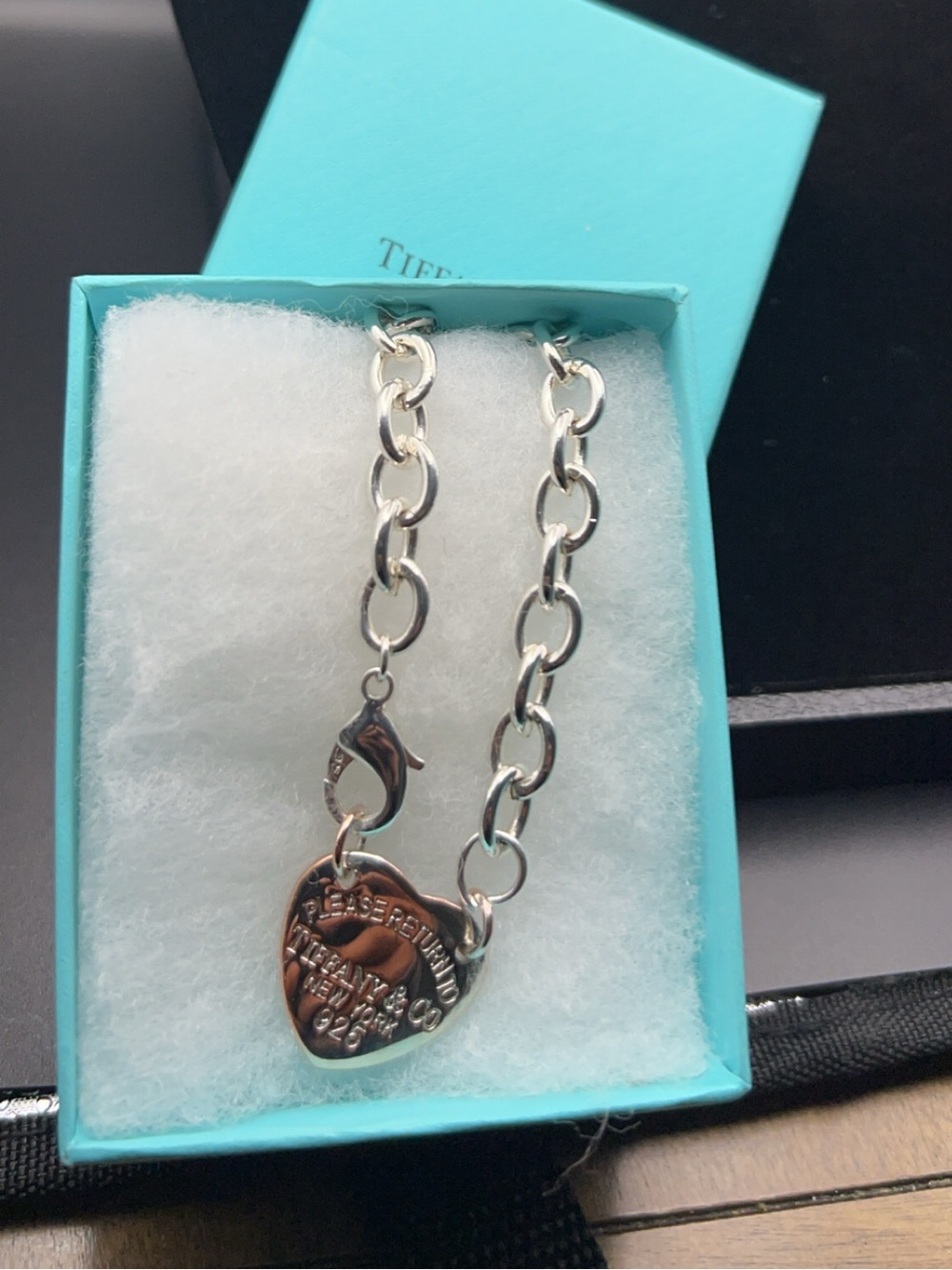 Tiffany & Co. Vintage Return to Tiffany Heart Chain Necklace 14"